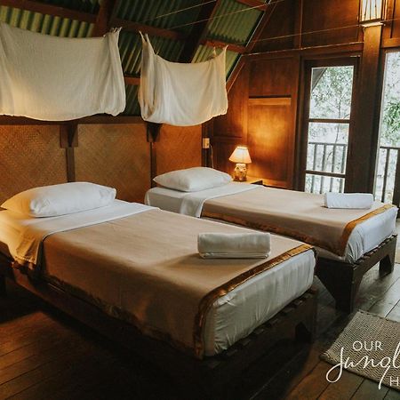 Отель Our Jungle House Khao Sok National Park Экстерьер фото