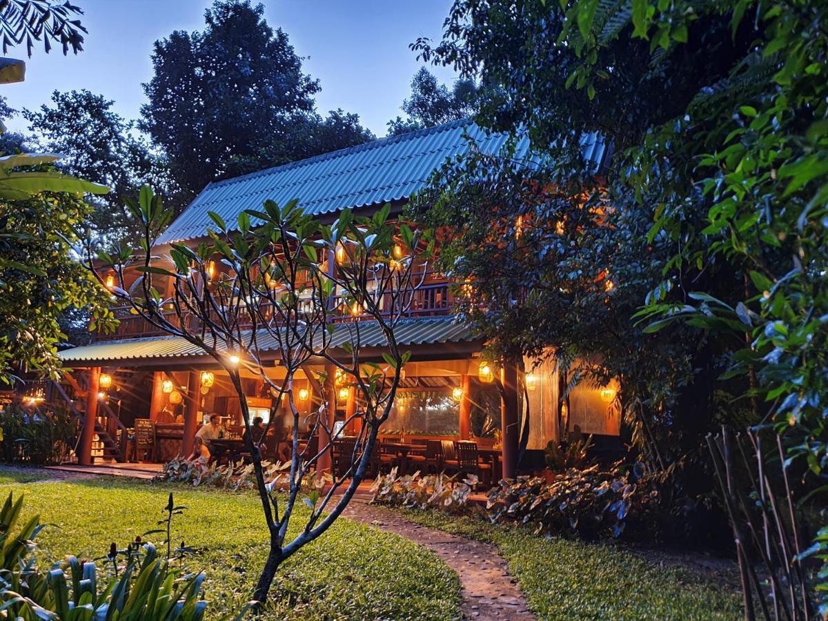 Отель Our Jungle House Khao Sok National Park Экстерьер фото