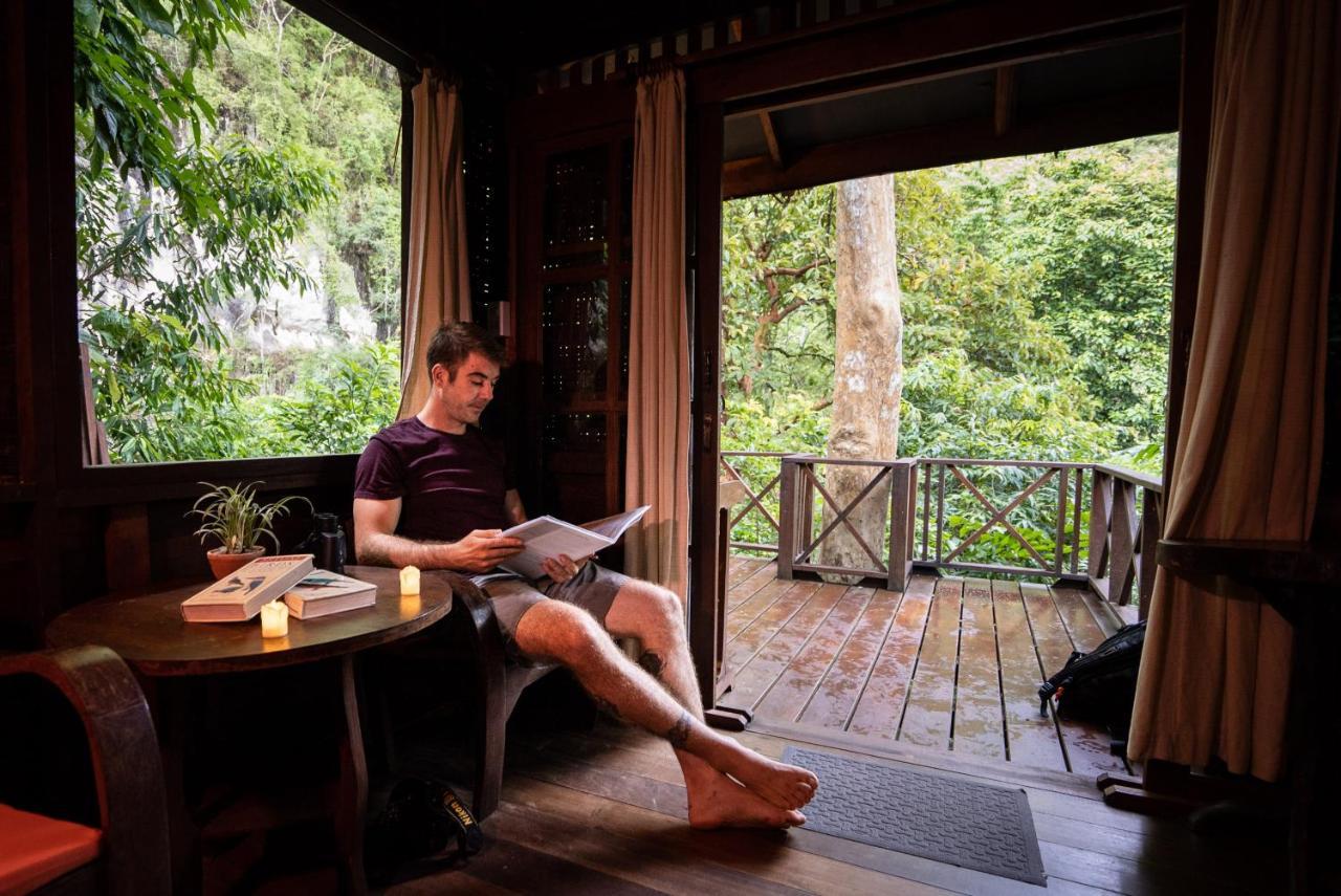 Отель Our Jungle House Khao Sok National Park Экстерьер фото