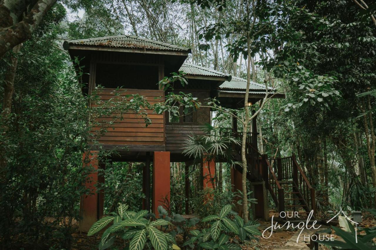 Отель Our Jungle House Khao Sok National Park Экстерьер фото